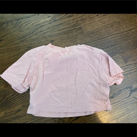 URBAN OUTFITTERS ADIDAS PINK CROP TOP NEVER WORN!! - Picture 4 of 6